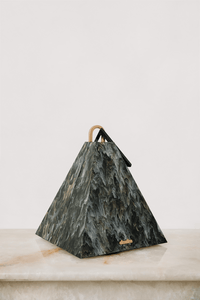 THE PYRAMID - ONYX - LARGE